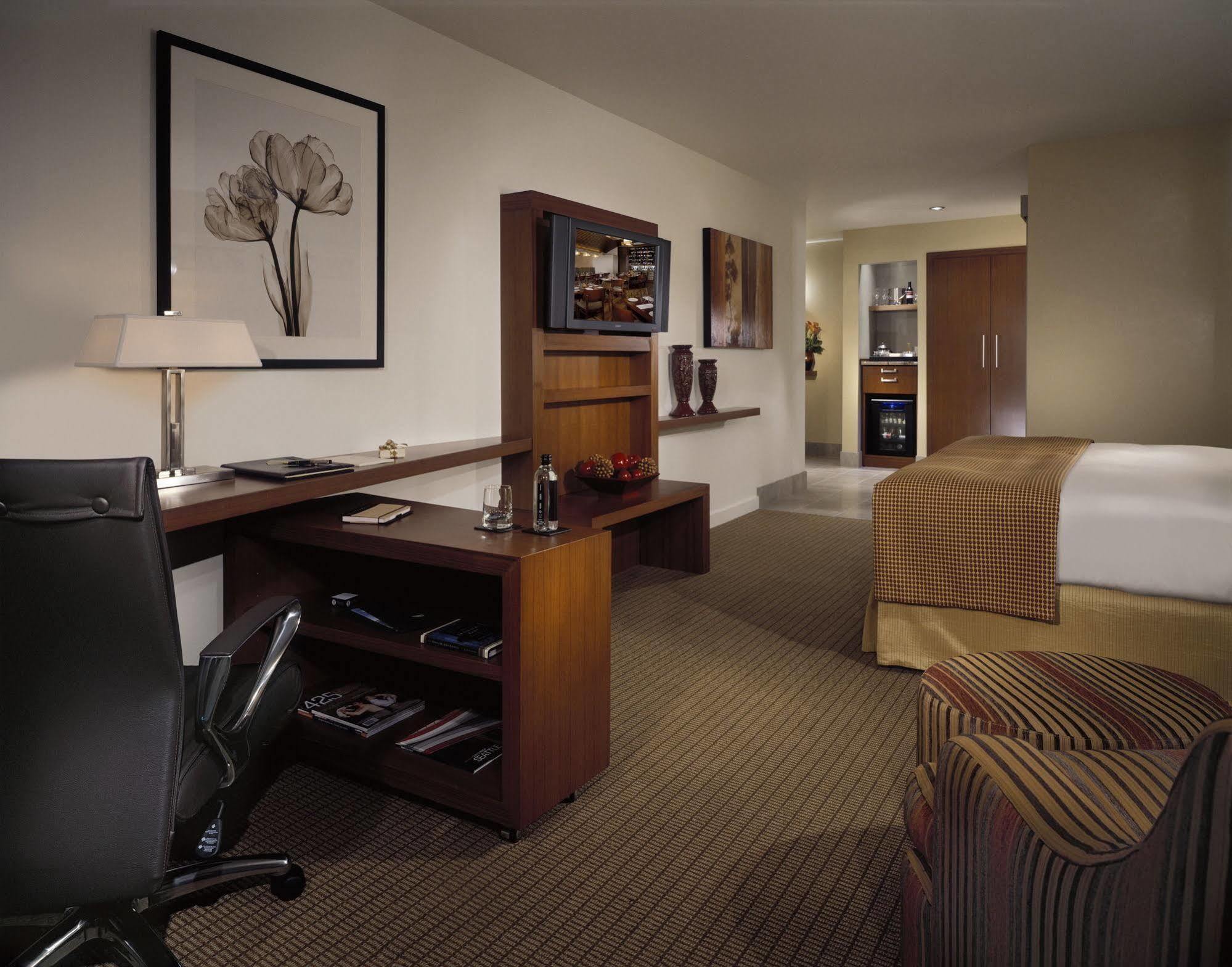 The Heathman Hotel קירקלנד מראה חיצוני תמונה